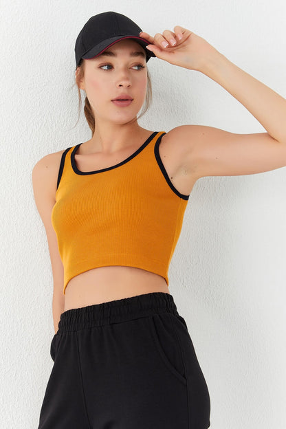 Mustard Basic Zero Sleeve Narrow Cut U Collar Women's Crop Top Singlet - 97160