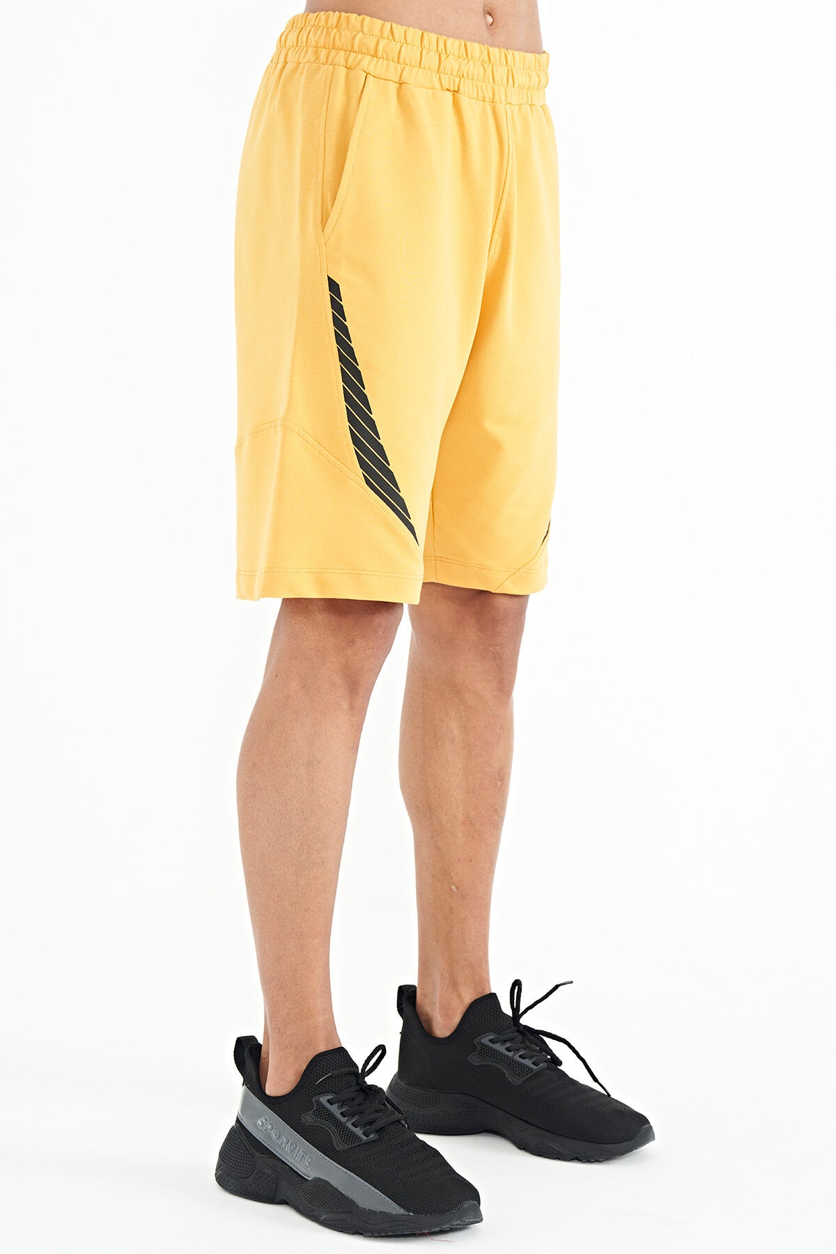 Mustard Print Detail Logo Embroidered Standard Fit Men's Shorts - 81252