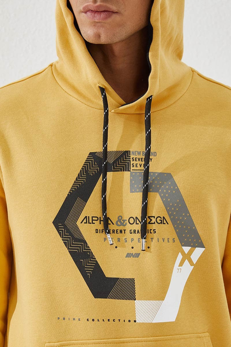 Mustard Geometric Print Standard Cut Hooded Men's Sweatshirt - 87870