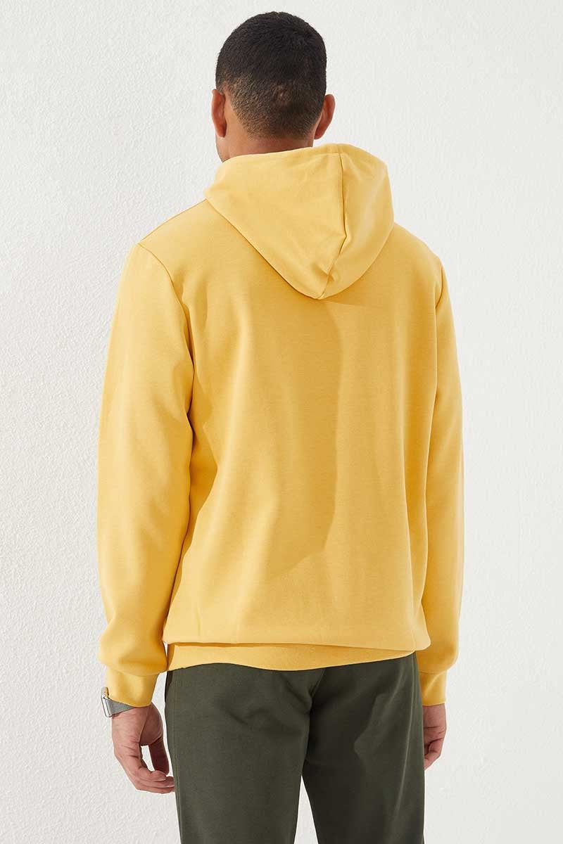 Mustard Camouflage Pattern Printed Standard Cut Hooded Men's Sweatshirt - 87884