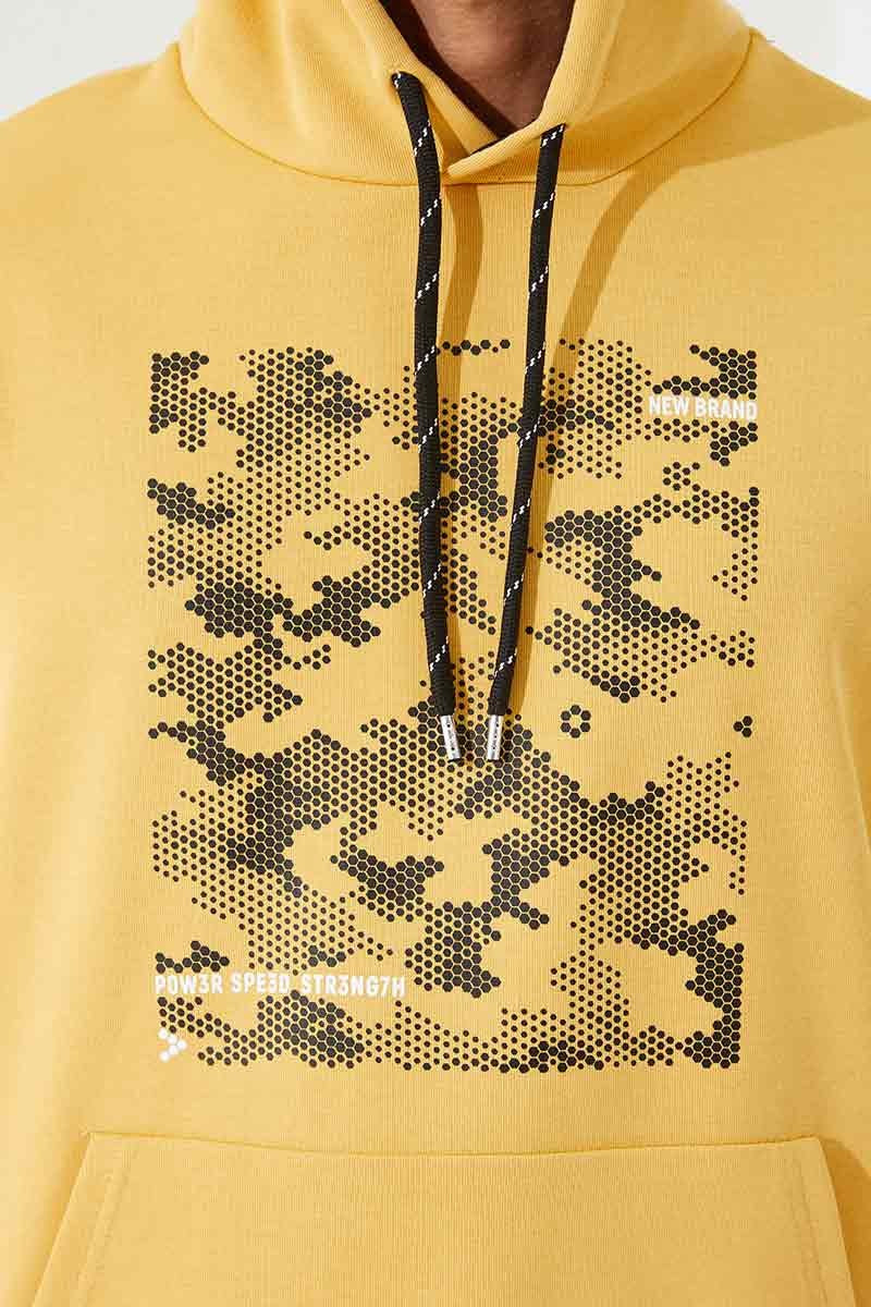 Mustard Camouflage Pattern Printed Standard Cut Hooded Men's Sweatshirt - 87884