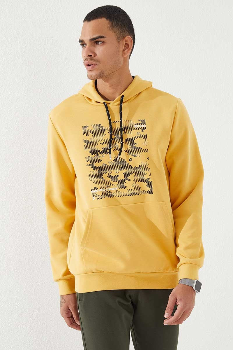 Mustard Camouflage Pattern Printed Standard Cut Hooded Men's Sweatshirt - 87884