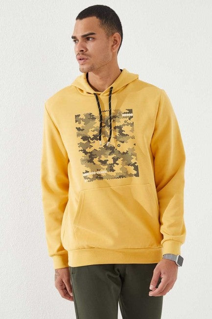 Mustard Camouflage Pattern Printed Standard Cut Hooded Men's Sweatshirt - 87884