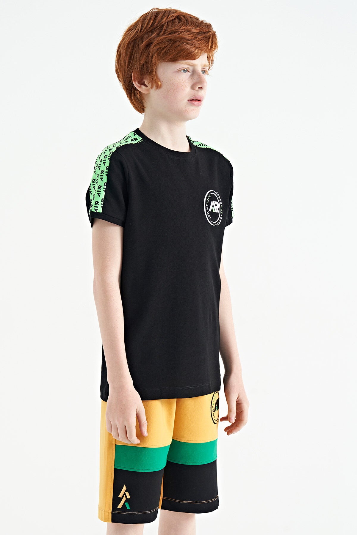 Mustard Colored Printed Laced Embroidery Detailed Standard Pattern Boys Shorts - 11129