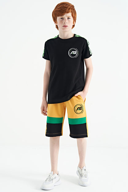 Mustard Colored Printed Laced Embroidery Detailed Standard Pattern Boys Shorts - 11129