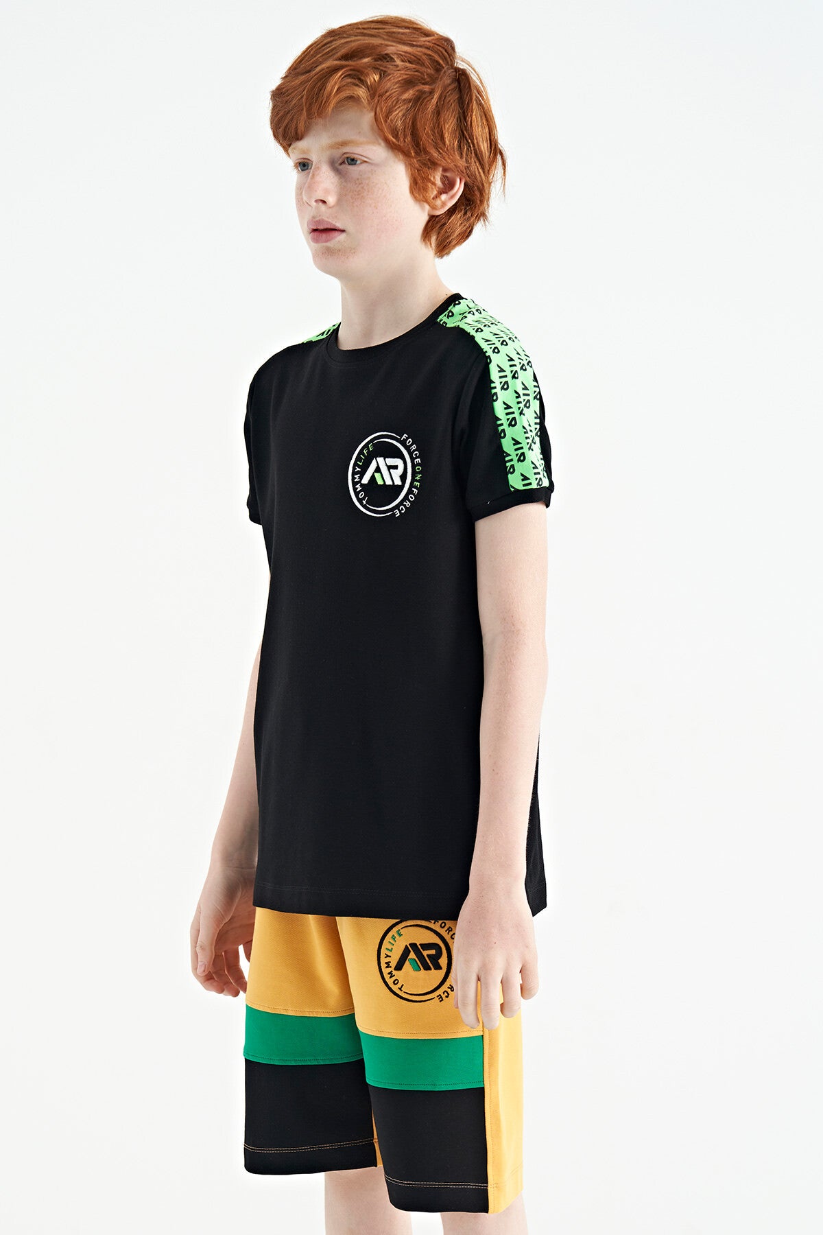 Mustard Colored Printed Laced Embroidery Detailed Standard Pattern Boys Shorts - 11129