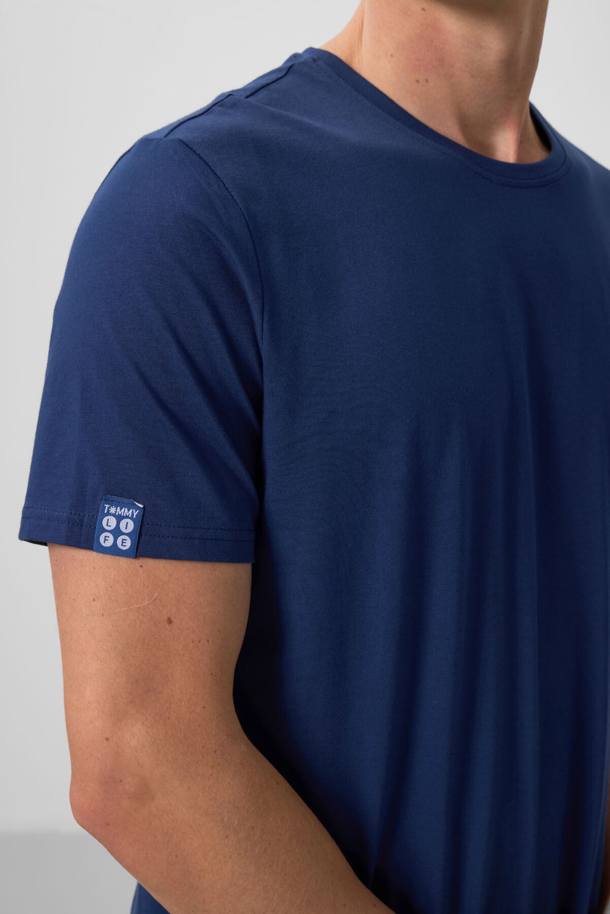 Indigo Men's Basic Short Sleeve Regular Fit O Collar T-shirt - 87911