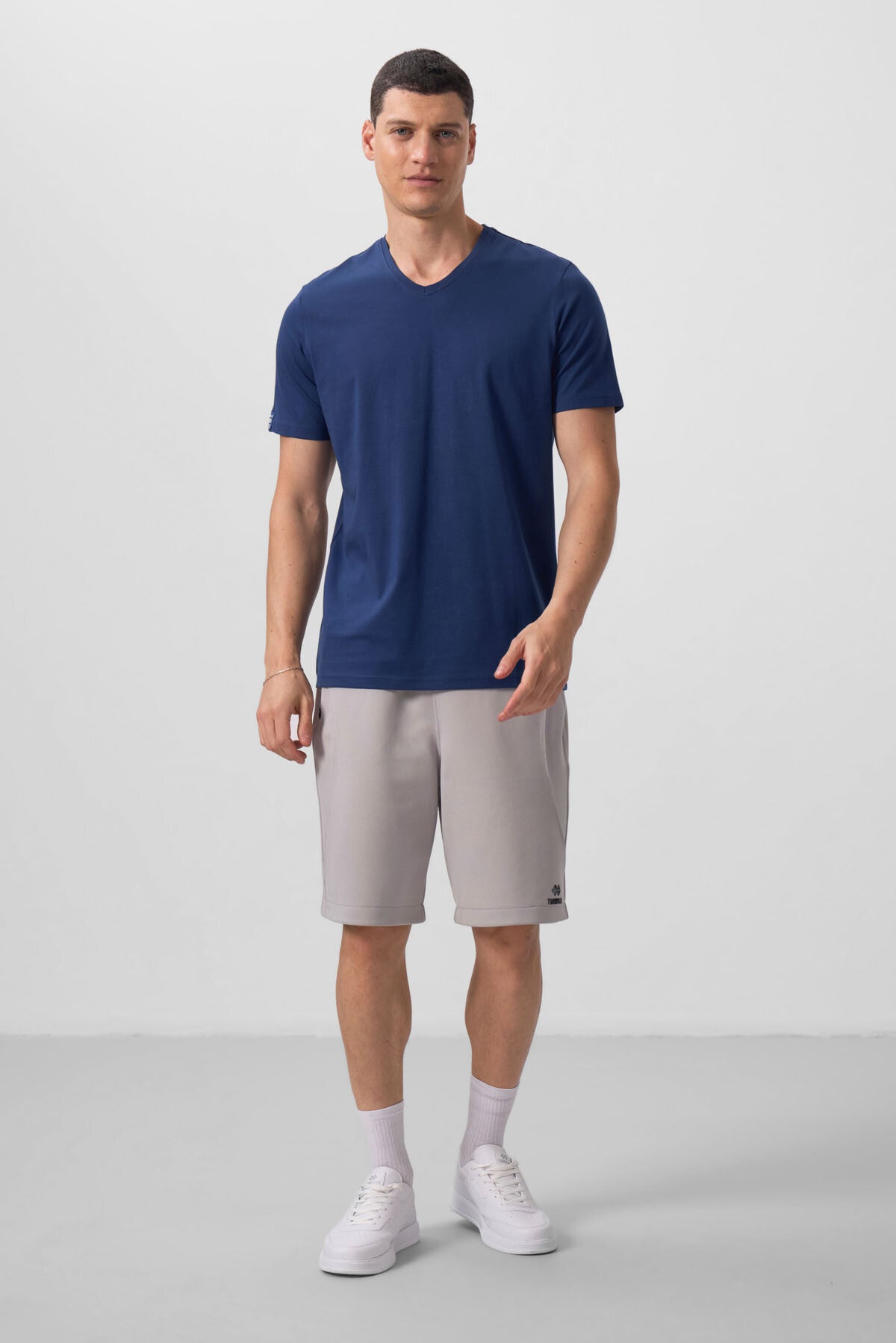 Indigo Basic Short Sleeve Standard Fit V-Neck Men's T-Shirt - 87912