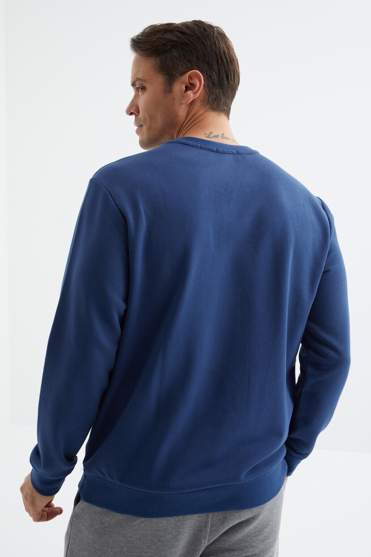 Indigo Basic O Collar Comfort Fit Men's Sweatshirt - 88053