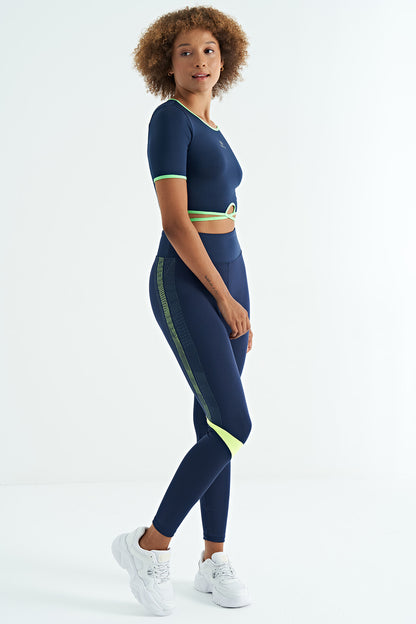 Indigo Tie-Waist Detailed O Neck Standard Fit Diver Fabric Women's Crop T-Shirt - 97266
