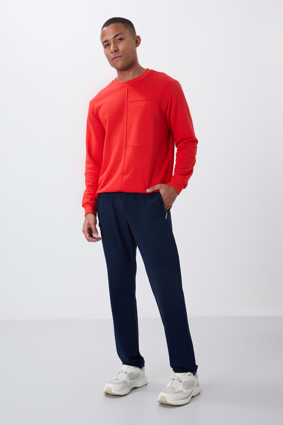 Indigo Zippered Pocket Straight Fit Classic Hem Men's Tracksuit Bottom - 84669