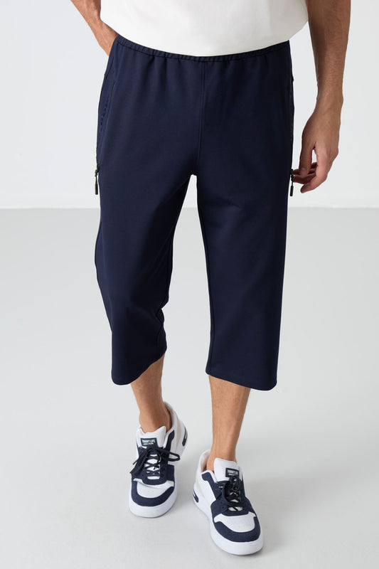 Indigo Zippered Pocket Standard Fit Classic Hem Men's Capri - 83091