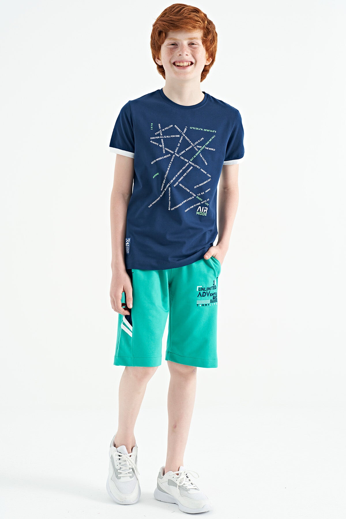 Indigo Minimal Print Standard Fit O Collar Boys T-Shirt - 11132