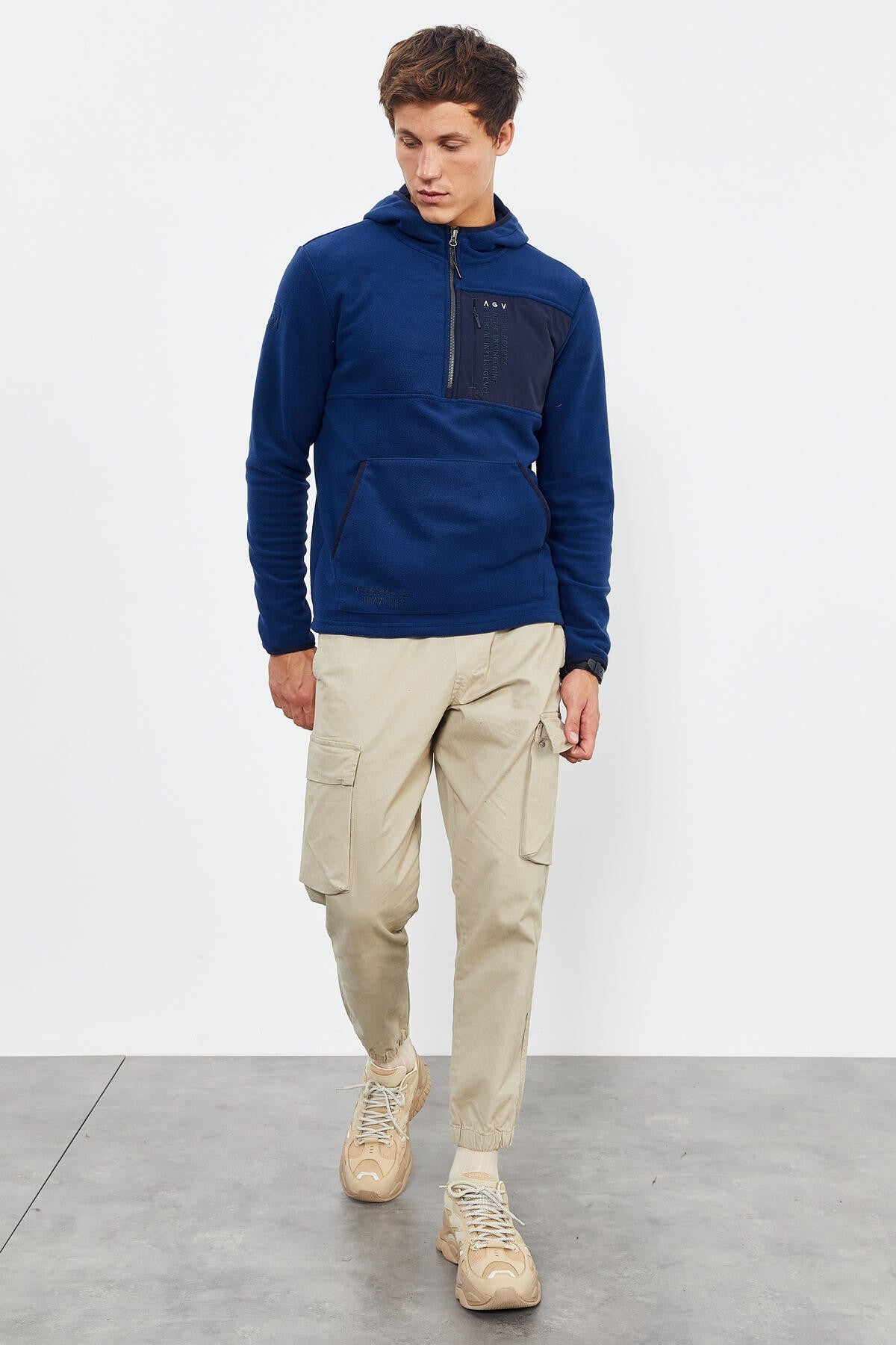 Indigo Embroidered Half-Zip Hooded Regular Fit Men's Fleece Sweatshirt - 87996