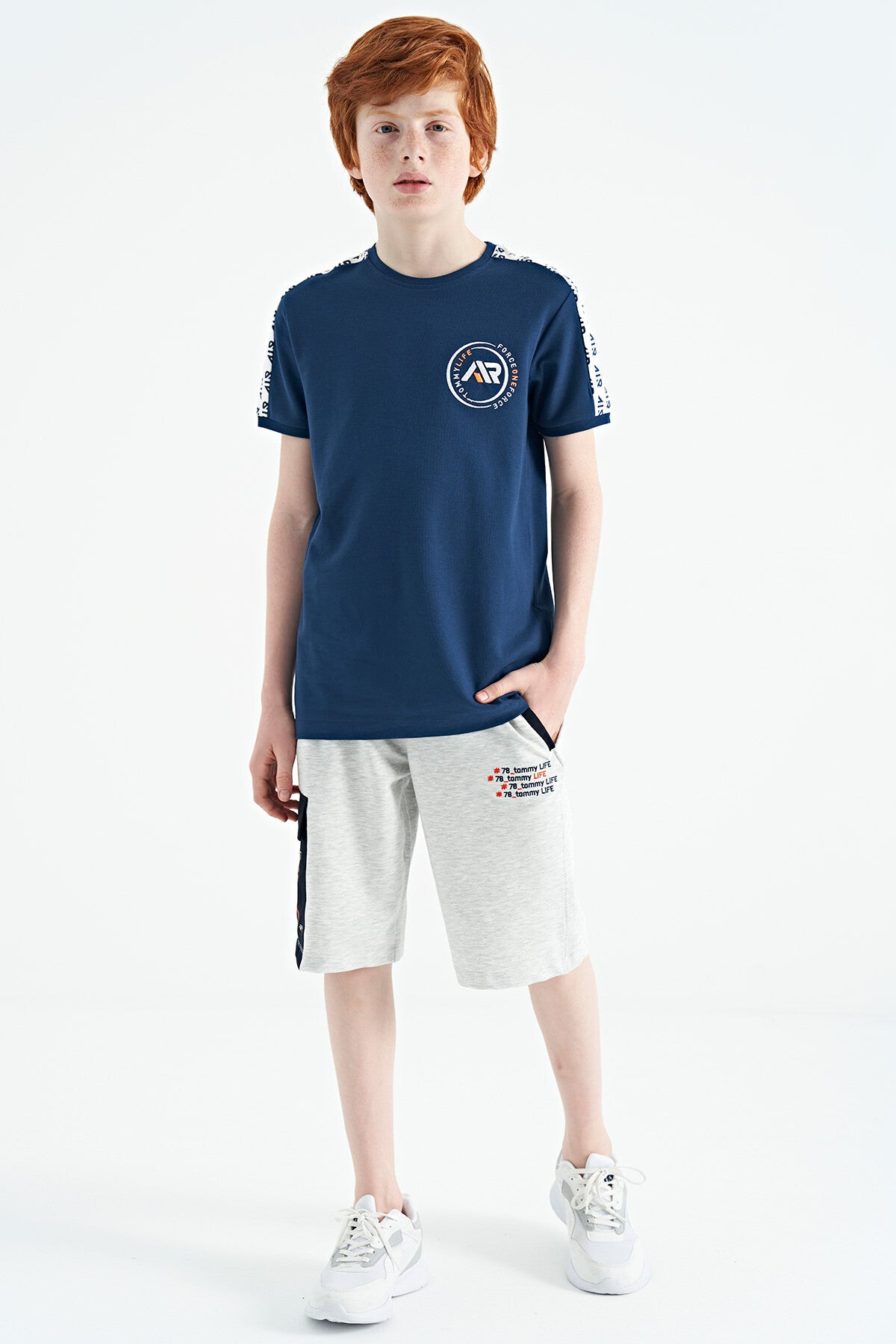 Indigo Shoulder Print Detailed Standard Model O Collar Boys T-Shirt - 11121