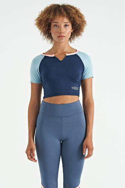 Indigo Color Block Logo Printed O Collar Slim Fit Women's Crop T-Shirt - 97270