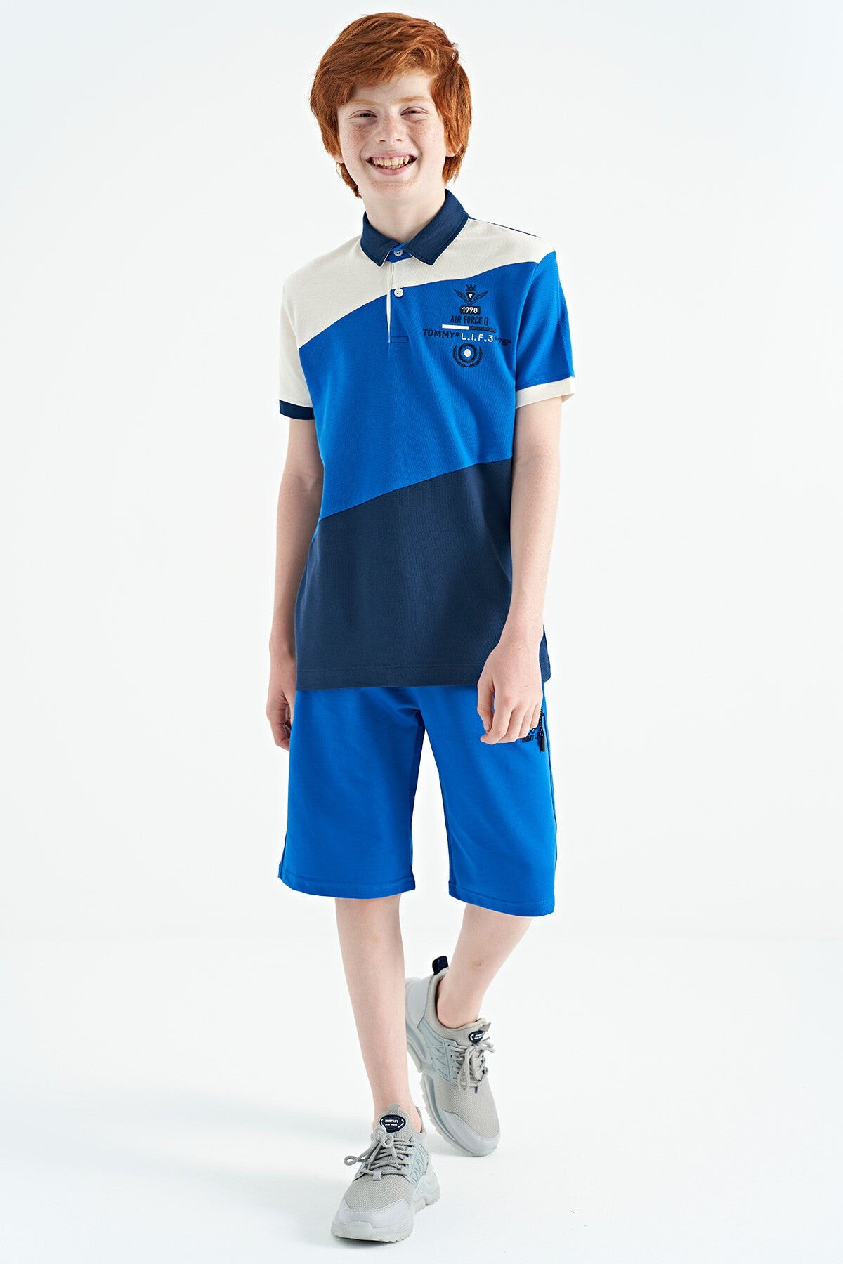 Indigo Color Block Embroidered Detailed Standard Pattern Polo Collar Boys T-Shirt - 11088