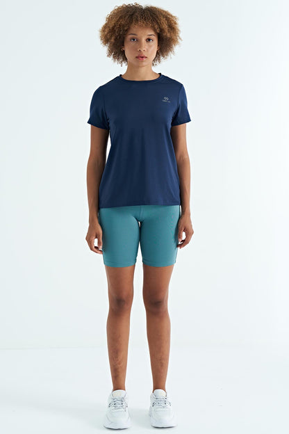 Indigo Back Slit Detailed O Collar Short Sleeve Standard Fit Women's T-Shirt - 97267