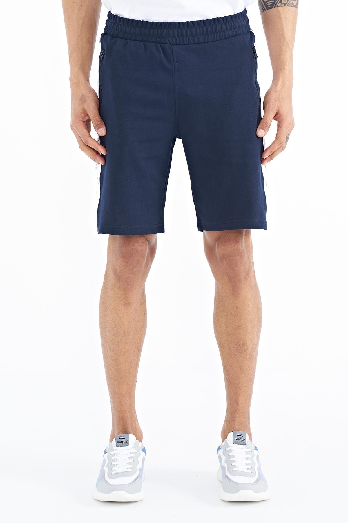 Alfred Indigo Standard Fit Men's Shorts - 81244