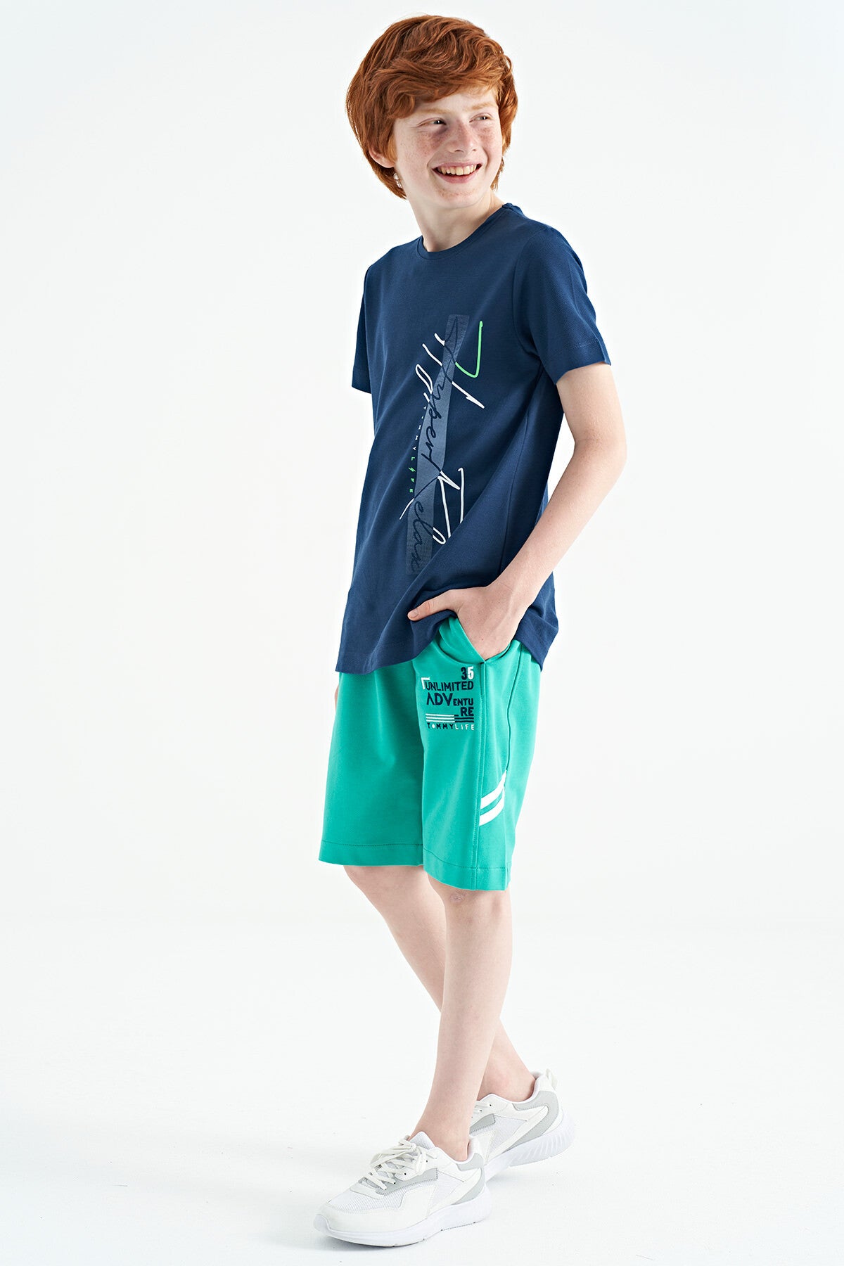 Indigo Print O Collar Standard Fit Boys' T-Shirt - 11119
