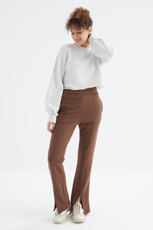 Brown High Waist Front Slit Detailed Side Pocket Comfortable Fit Women's Tracksuit Bottom - 94625