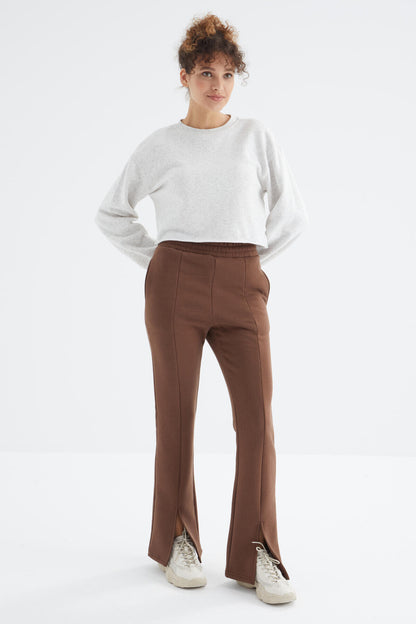 Brown High Waist Front Slit Detailed Side Pocket Comfortable Fit Women's Tracksuit Bottom - 94625