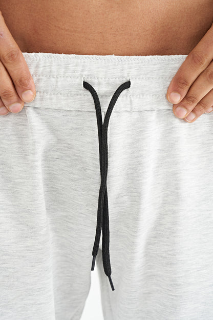 Men's Rubber Waist Detailed Standard Cut Print Shorts - 81250