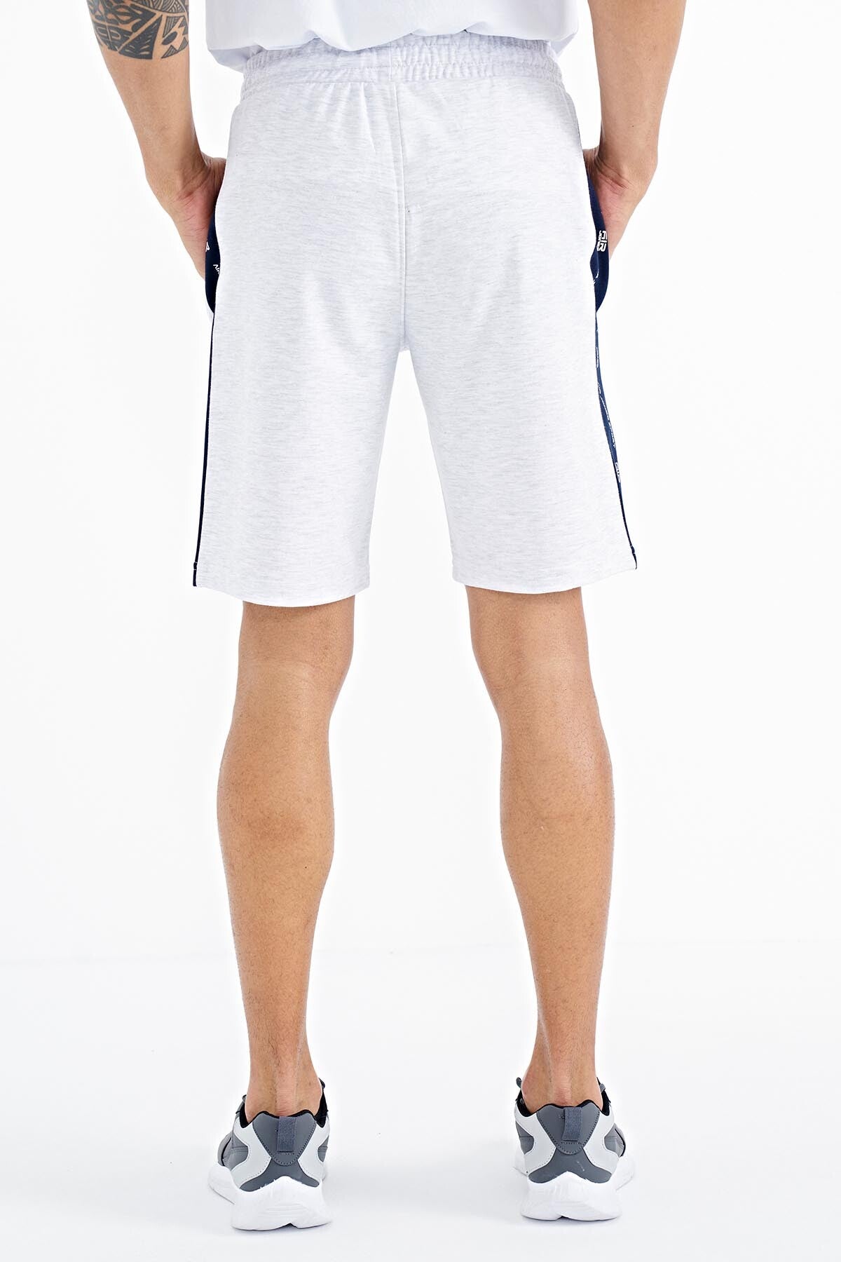 Alfred Ecru Standard Mold Men's Shorts - 81244