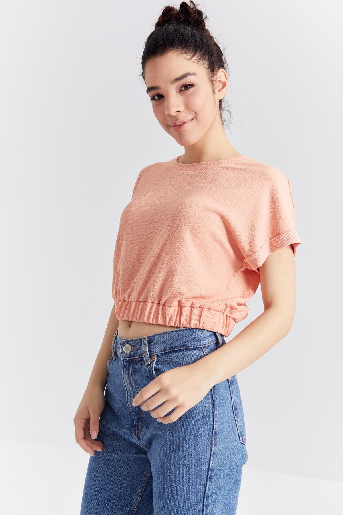 Melon Inside Basic O Collar Belt Elastane Crinkle Fabric Women's Crop Top T-Shirt - 97227
