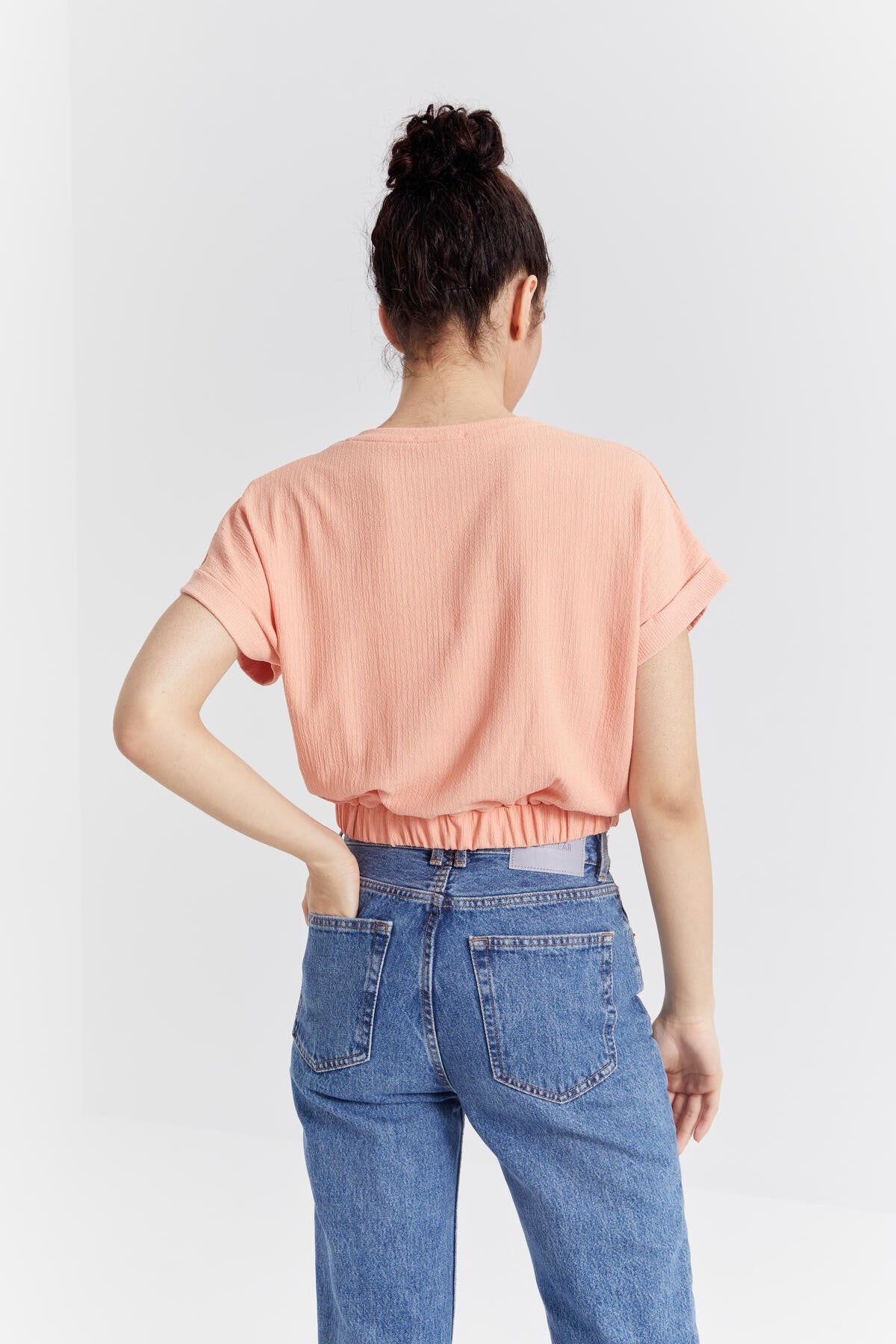 Melon Inside Basic O Collar Belt Elastane Crinkle Fabric Women's Crop Top T-Shirt - 97227