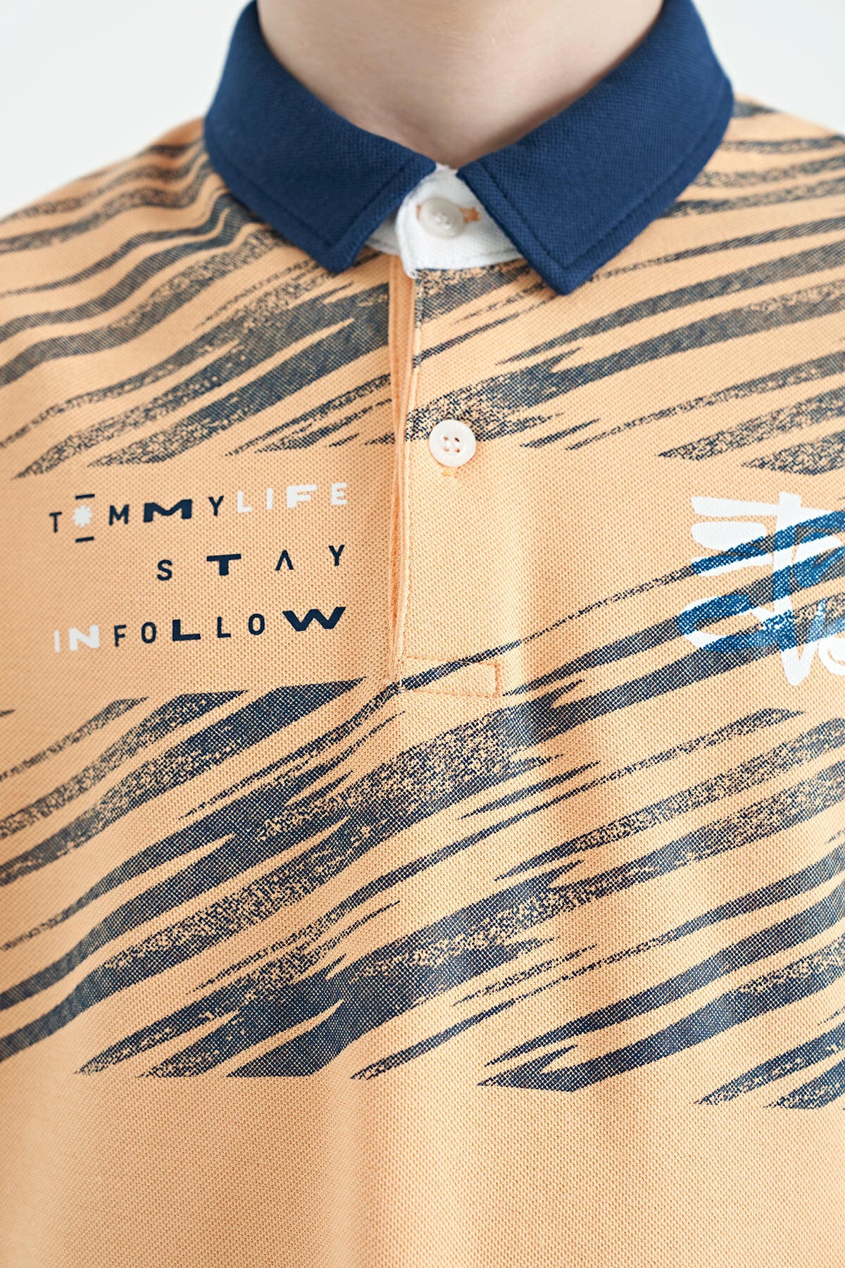 Melon Inside Print Detailed Polo Collar Standard Pattern Boys' T-Shirt - 11161