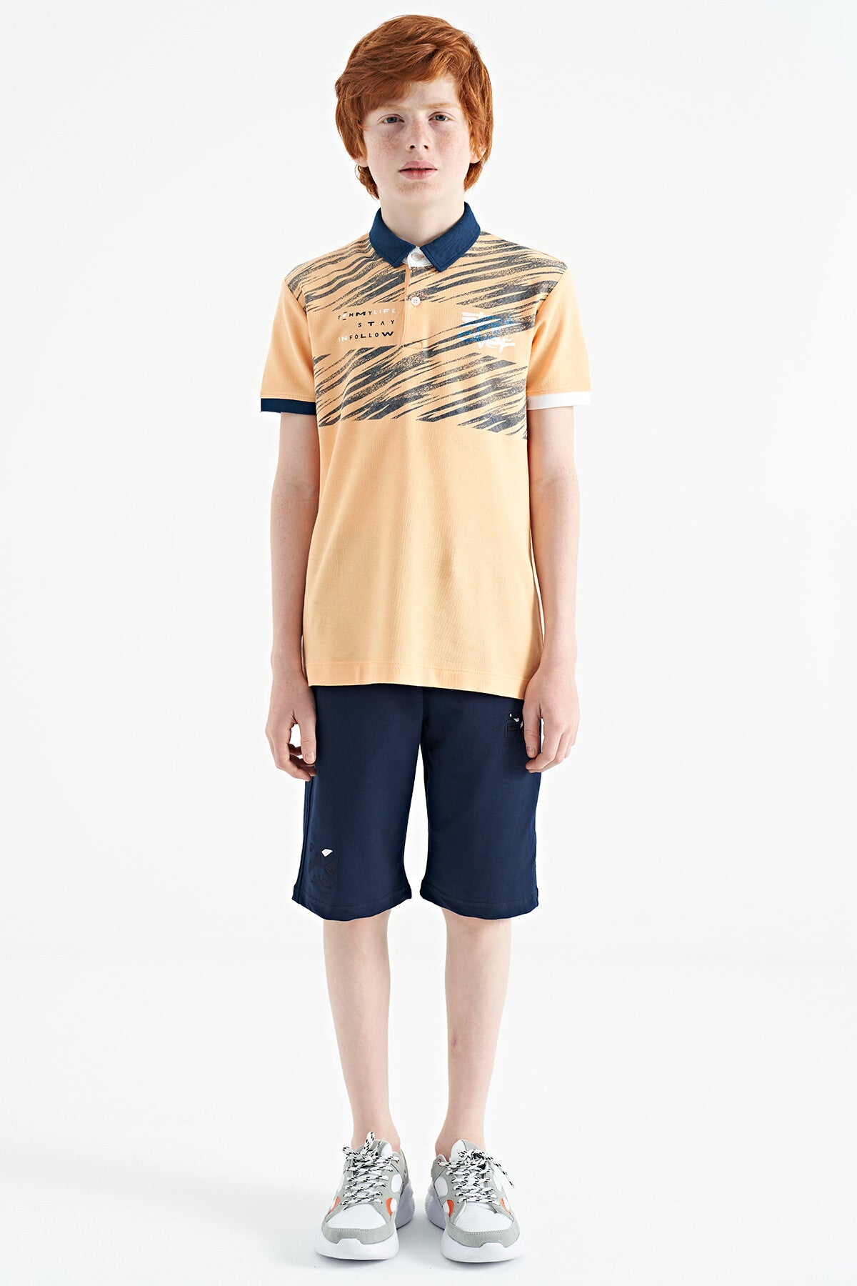 Melon Inside Print Detailed Polo Collar Standard Pattern Boys' T-Shirt - 11161