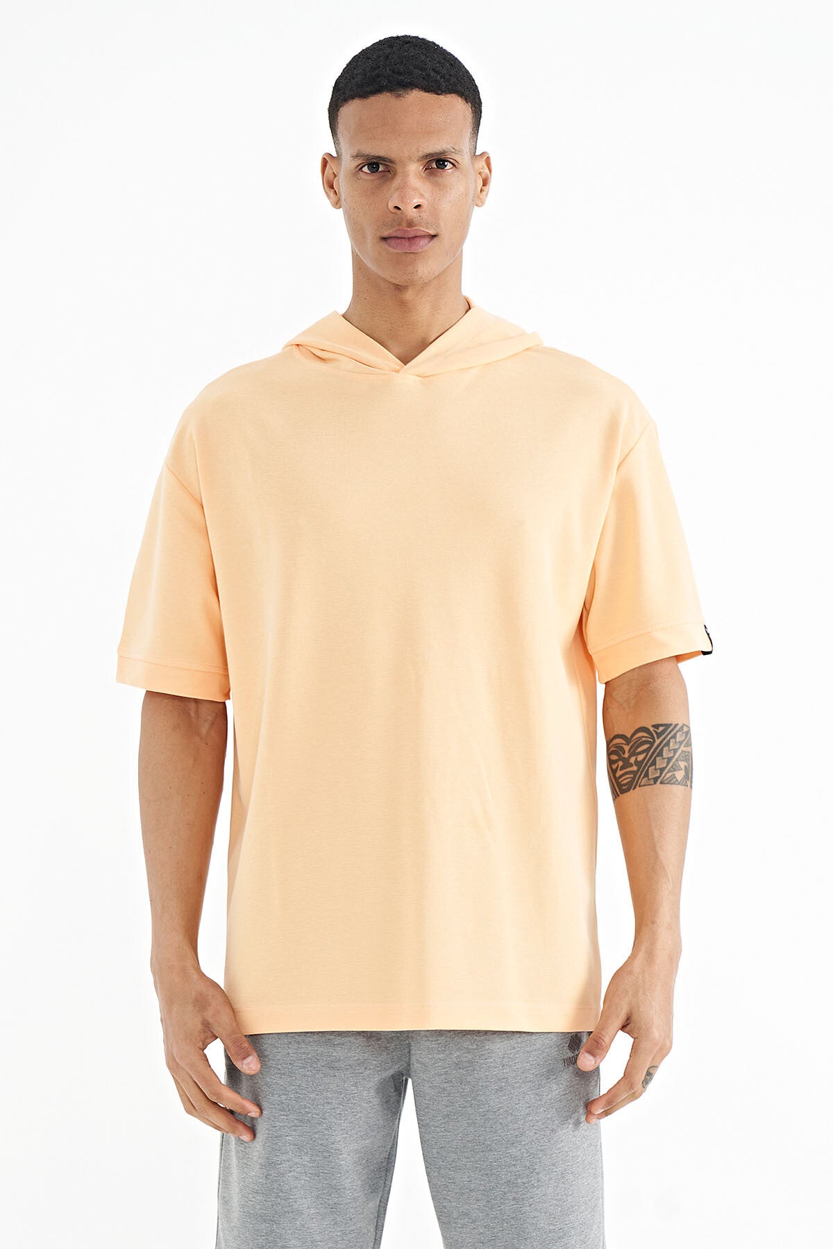 Melon Inside Hooded Sleeve Label Detailed Oversize Men's T-shirt - 88179