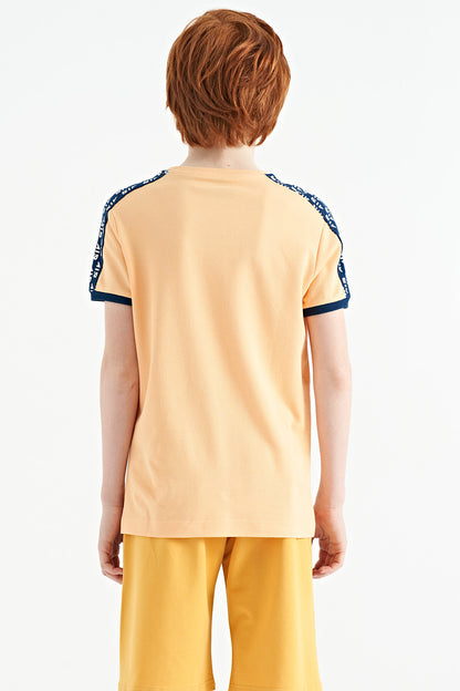 Melon Inside Shoulder Print Detailed Standard Mold O Collar Boys T-Shirt - 11121