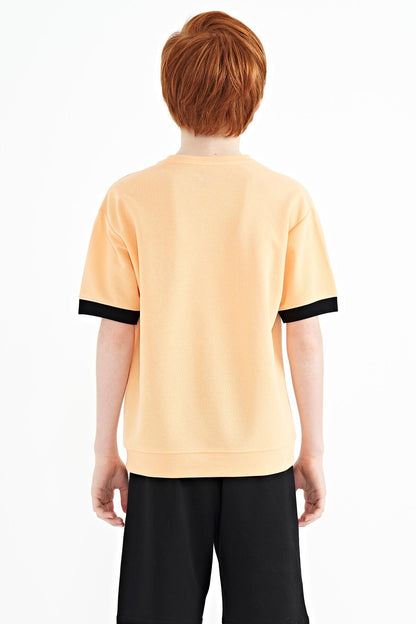 Melon Inner Front Embroidered O Collar Oversize Boys T-Shirt - 11147