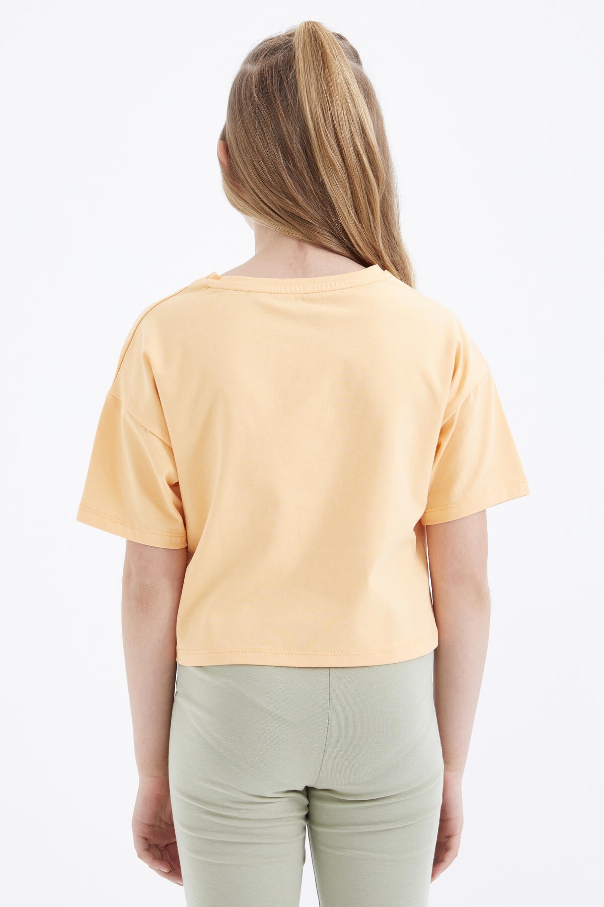 Melon Inside Oversize Colorful Print Drop Shoulder O Collar Girls Crop T-Shirt - 75038
