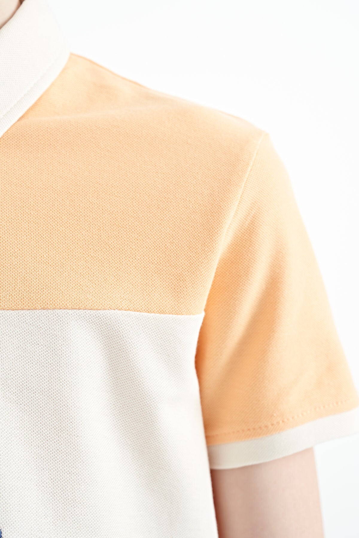 Melon Color Gradient Embroidered Detailed Standard Cut Polo Collar Boys T-Shirt - 11110