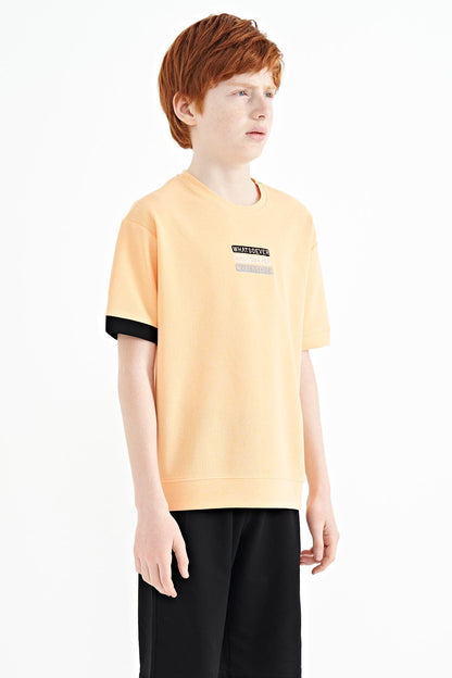 Oversize boys T-Shirt - 11146 with embroidered O Collar in the inside of the jacket