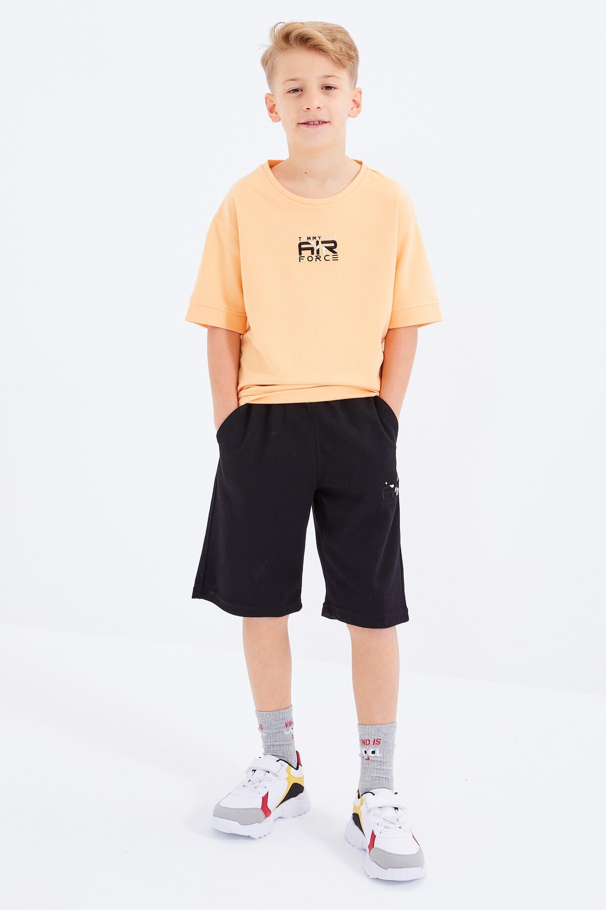 Melon Black Embroidered Oversize Boys' Shorts Set - 10897