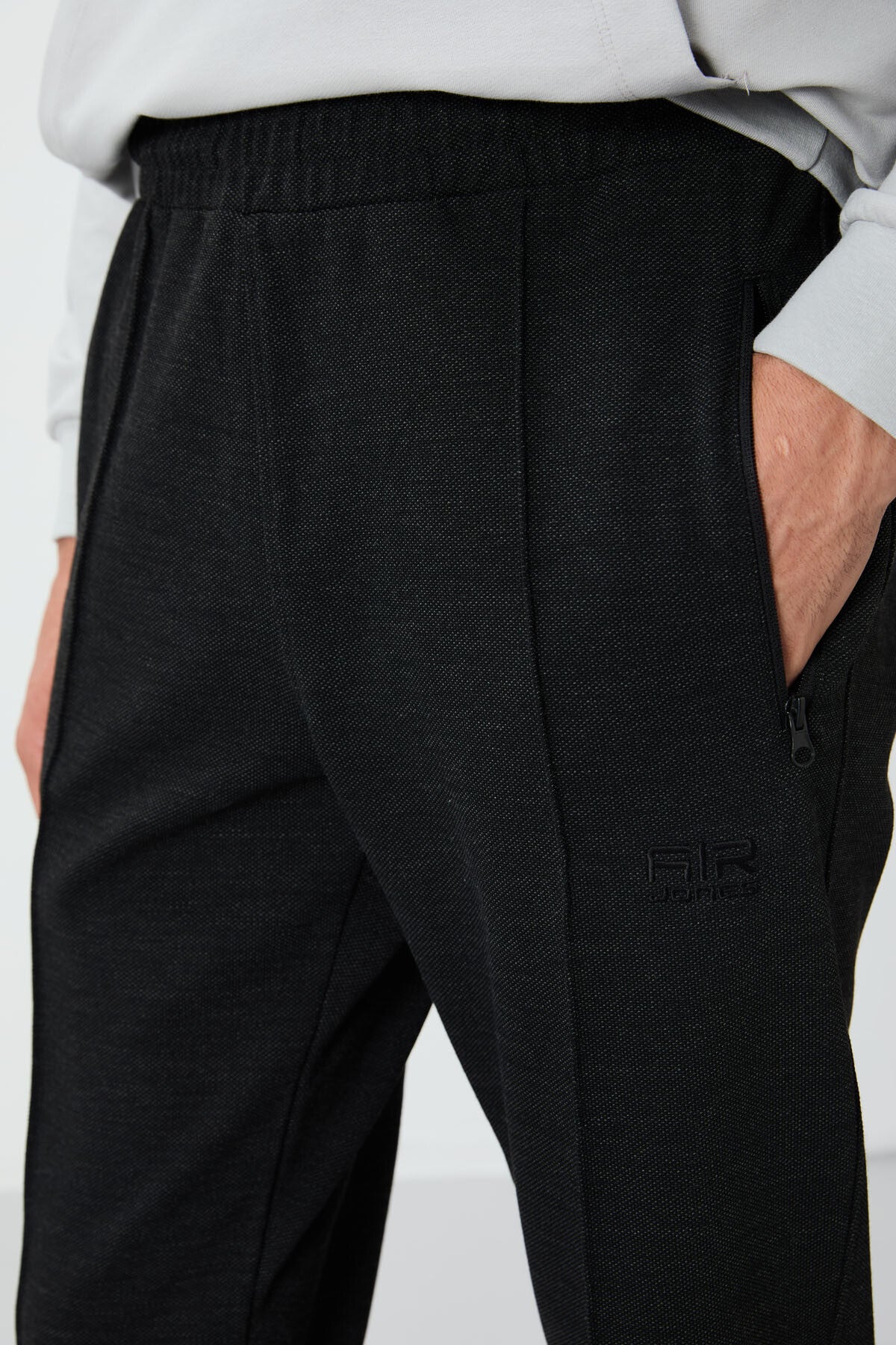 Speckled Black Jogger Men's Tracksuit Bottom - 82113