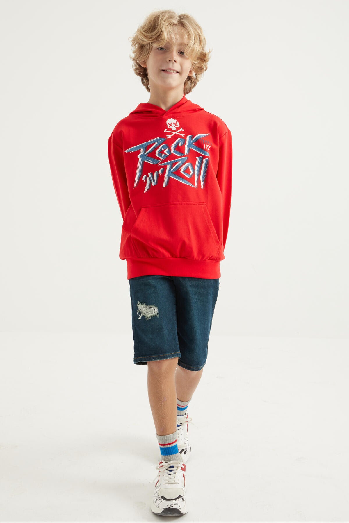 Red Print Kangaroo Pocket Hooded Standard Fit Boys Sweatshirt - 11002