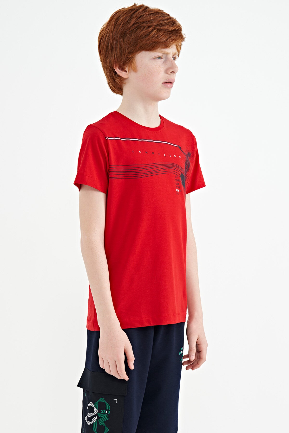 Red Print Detailed Standard Mold O Collar Boys T-Shirt - 11133