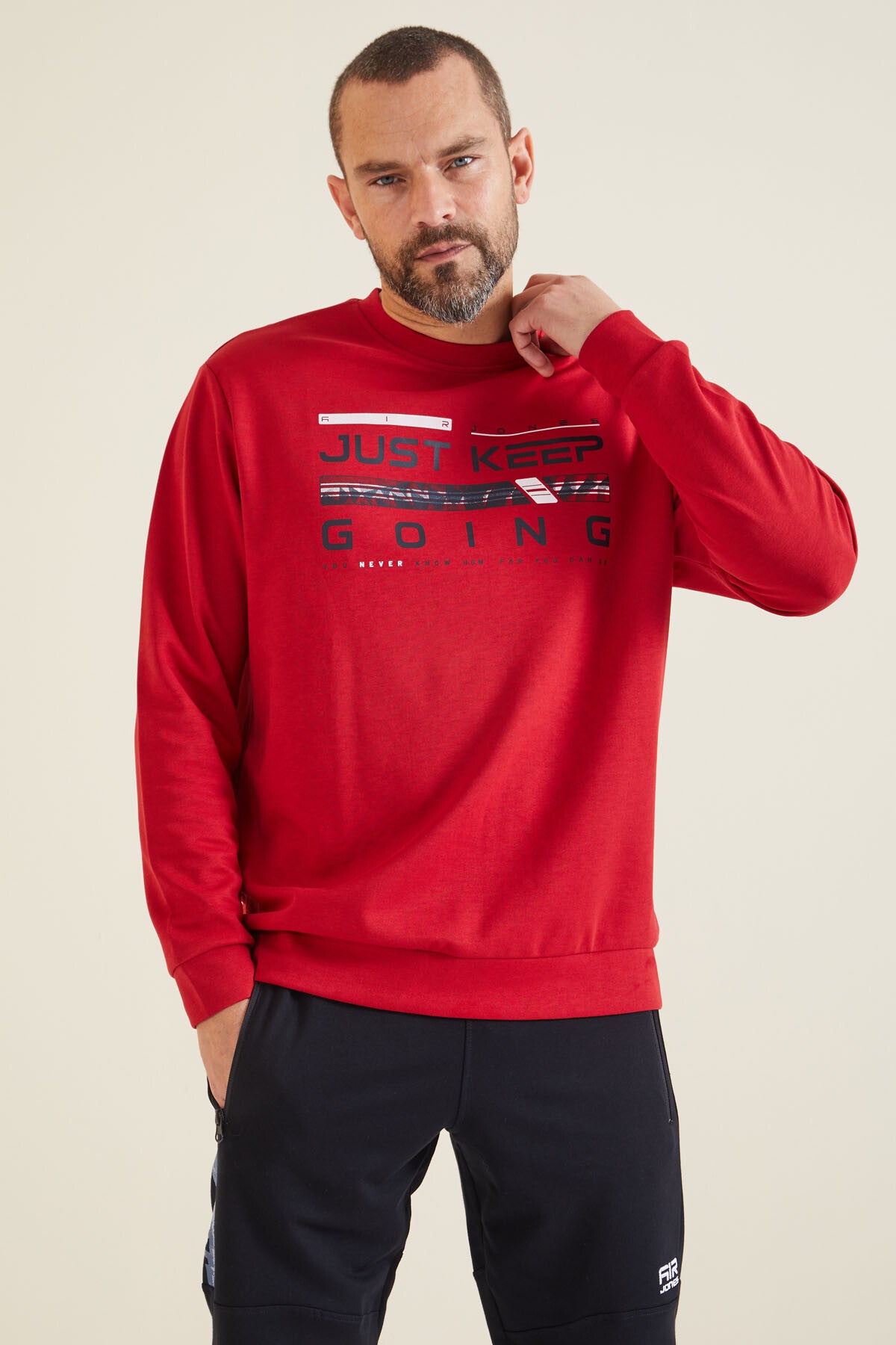 Urien Red Printed Men's Sweatshirt - 88129