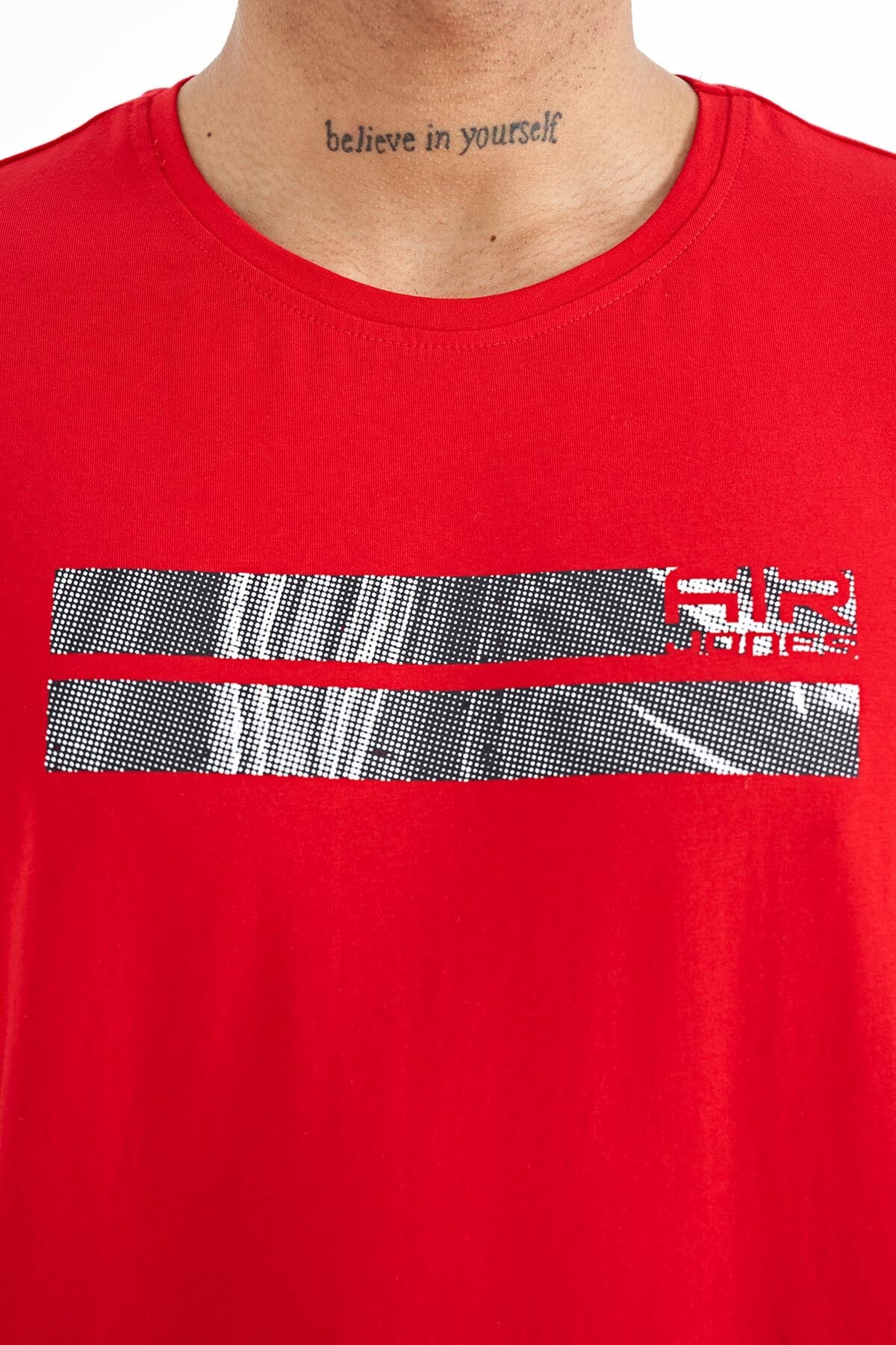 Peter Red O Collar Men's T-Shirt - 88204