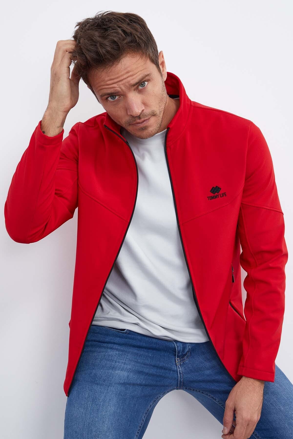 Red Zippered Stand-Up Collar Water and Windproof Softshell Men's Jacket - 88050