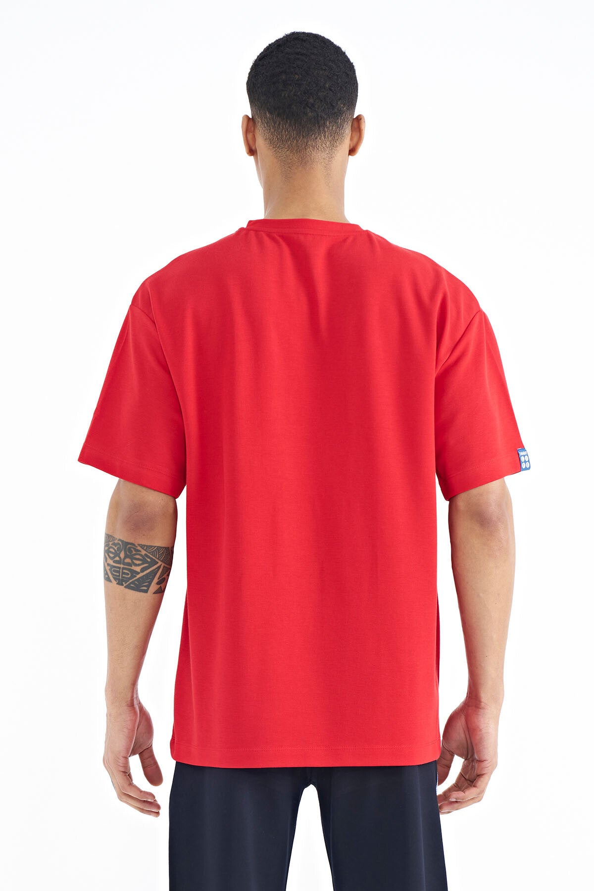 Red Sleeve Embroidered Detailed Basic Oversize Men's T-Shirt - 88193