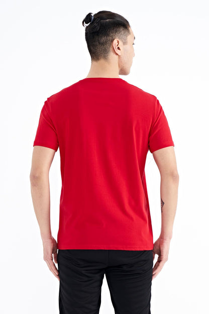 Red Front Pocket Detailed Printed Standard Fit Men's T-shirt - 88200