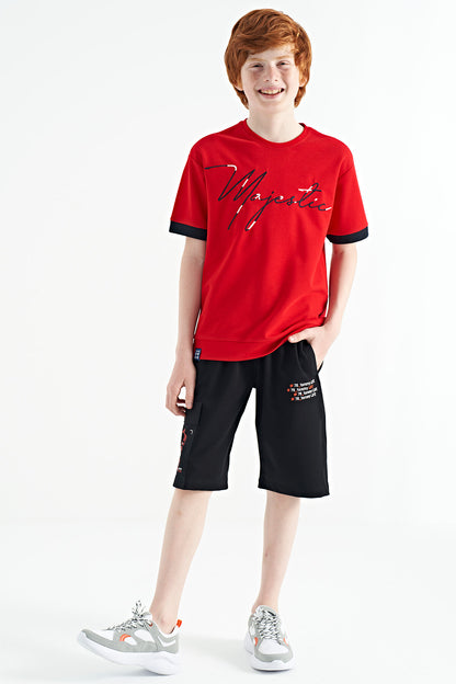 Red Front Letter Embroidered O Collar Oversize Boys T-Shirt - 11147