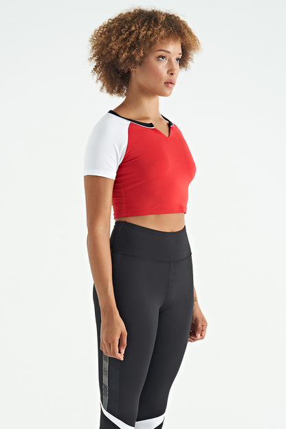 Red Color Block Logo Printed O Neck Slim Fit Women's Crop T-Shirt - 97270