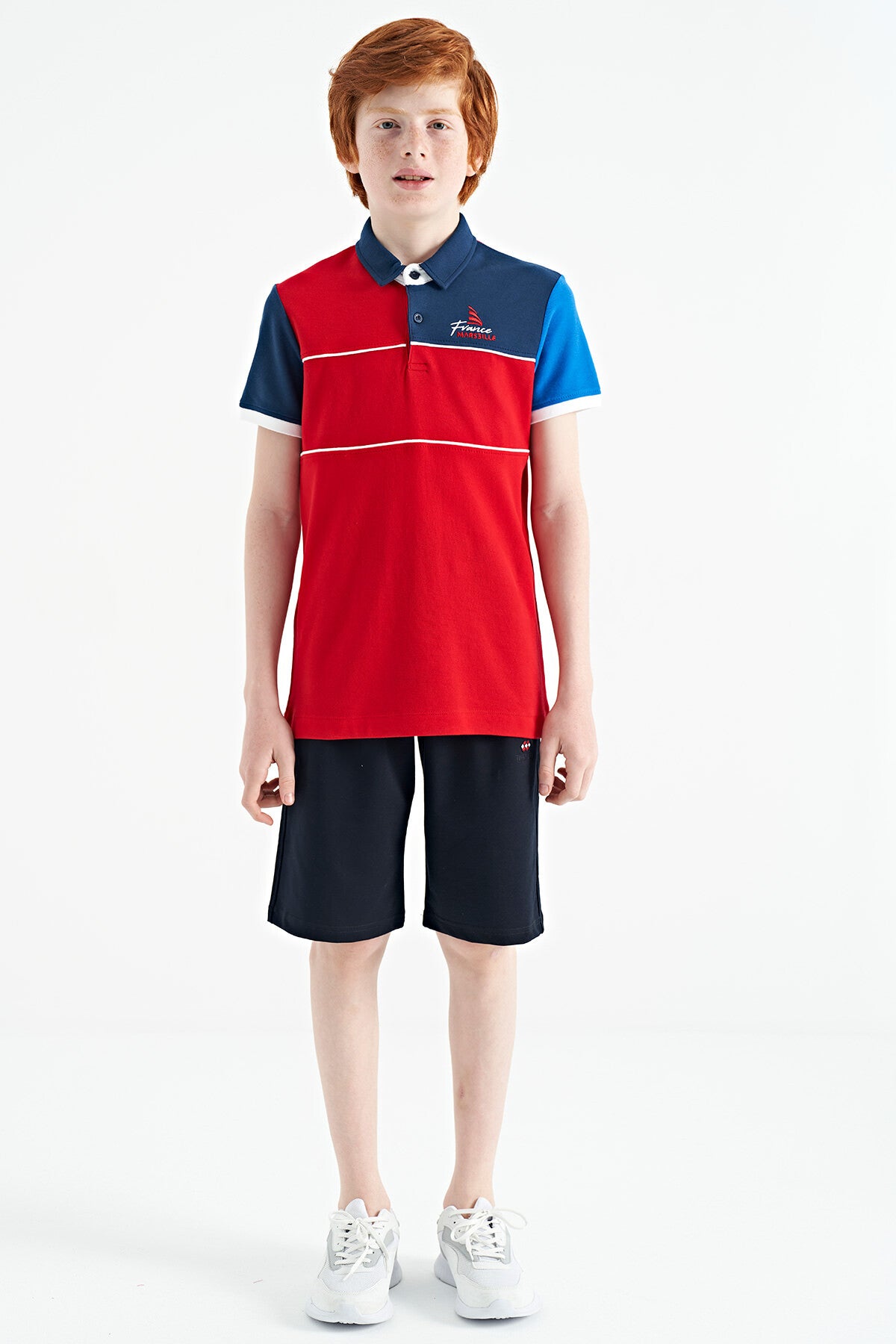 Red Color Block Embroidered Letter Detailed Standard Pattern Polo Collar Boys T-Shirt - 11109